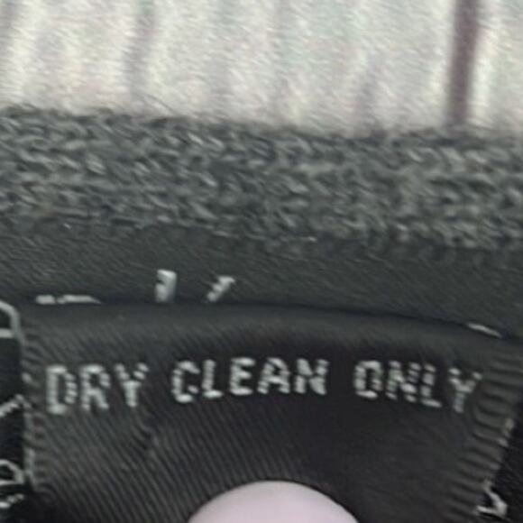 Karen Kane 100% Merino Wool Cardigan Gray Mother of Pearl Button Size S Timeless - Picture 7 of 7